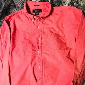 NWOT MENS XL A&F long sleeve button up!